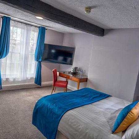 The Bridge Hotel Thrapston  Bagian luar foto