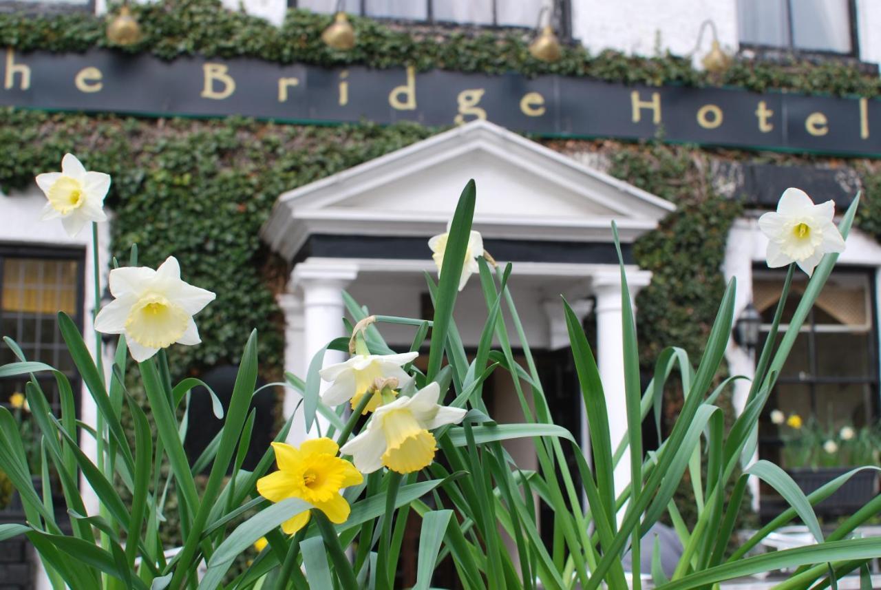 The Bridge Hotel Thrapston  Bagian luar foto